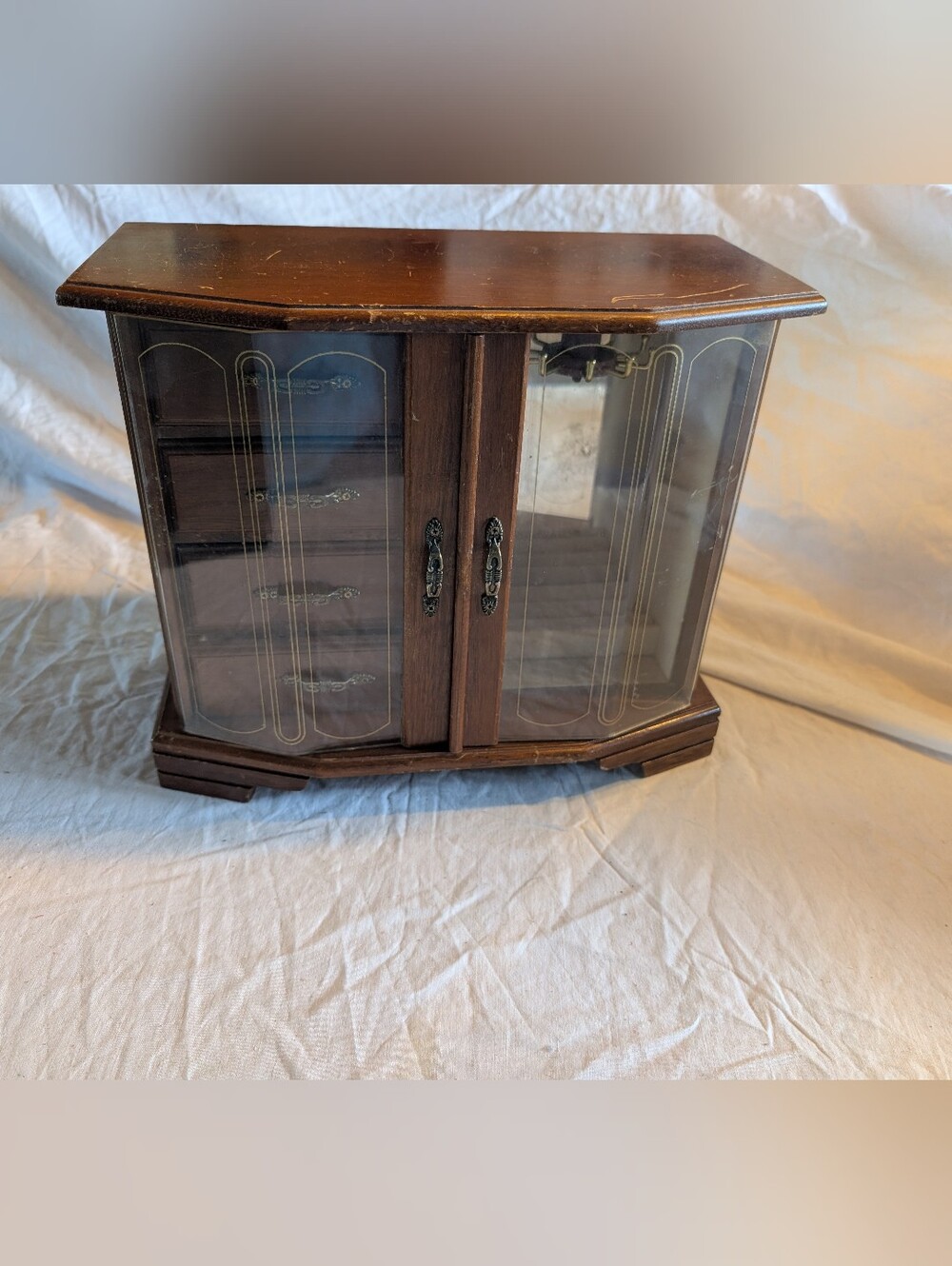 2/50$ Vintage Brown Wooden Glass-Front Jewelry Organizer Cabinet